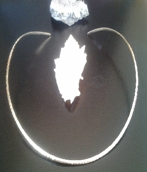 Imagen de Gargantilla de plata .925 martillada numero 0