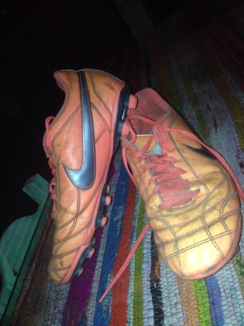 Imagen de Botines Nike Tiempo