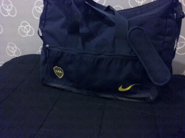 Imagen de BOLSO DE BOCA MARCA NIKE ORIGINAL