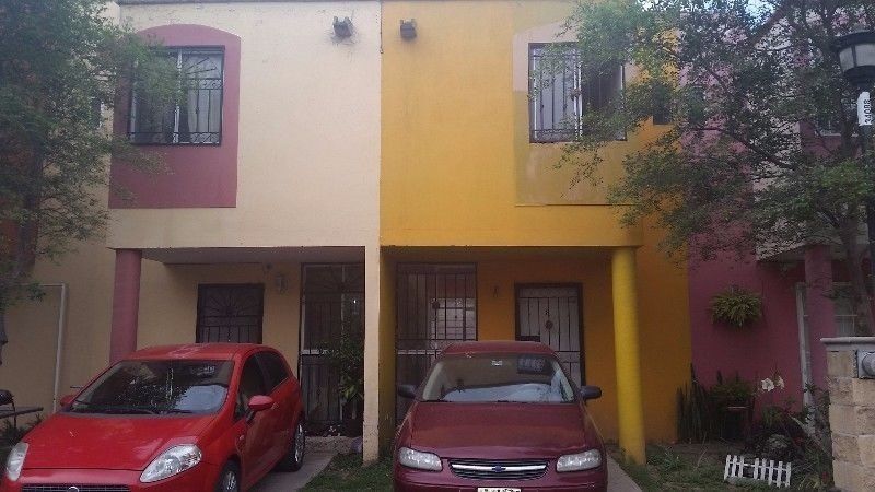 Imagen de Casa 2 recamaras en coto cerca TEC de MTY Jardines del Valle