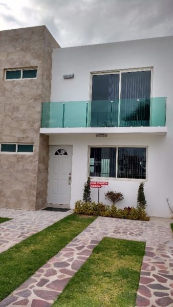 Imagen de RESIDENCIAL ESMERALDA PRECIOSAS CASAS EN VENTA EN FRACCIONAMIENTO PRIVADO