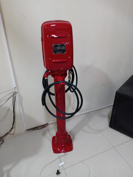 Imagen de Bomba de aire eco tireflator Restaurada Antiguedad numero 2