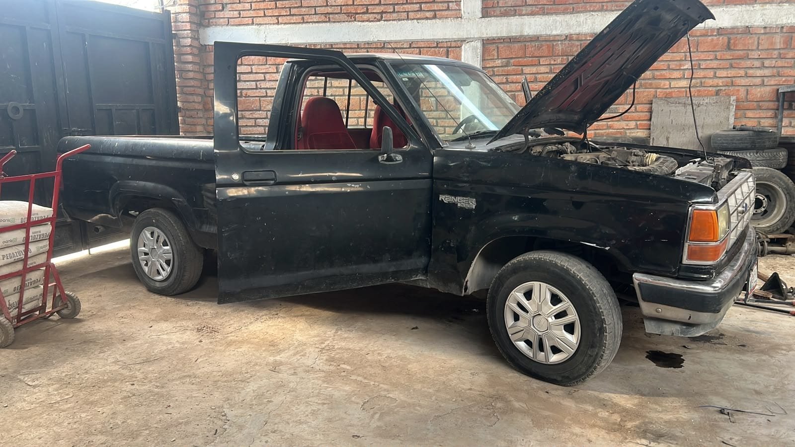 Imagen de Camioneta Ford Ranger 90 Cajon Largo Estandar