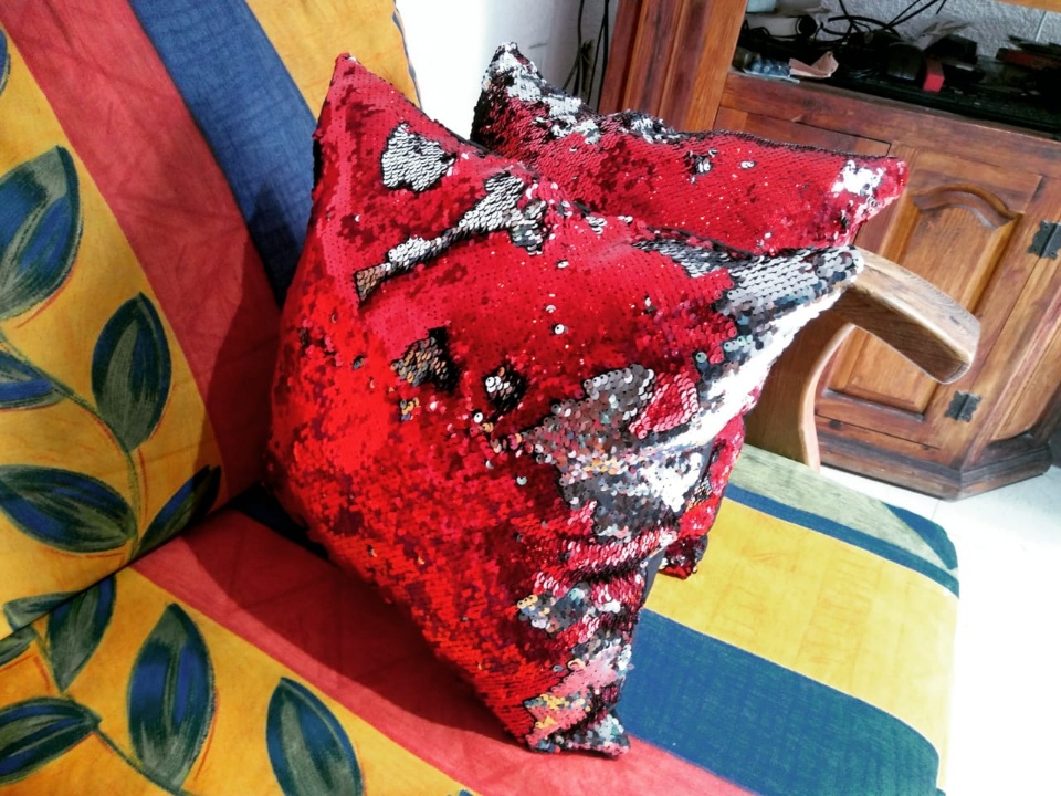 Imagen de Cojines Lentejuela reversible muchos colores de 40 cms numero 1