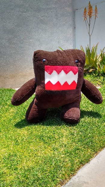 Imagen de Domo de peluche grande 60 cms numero 1