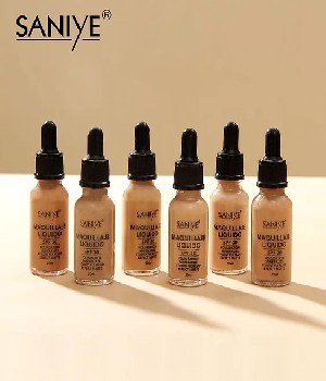 Imagen de Maquillaje liquido mate SPF 30 SANIYE Diversos tonos 