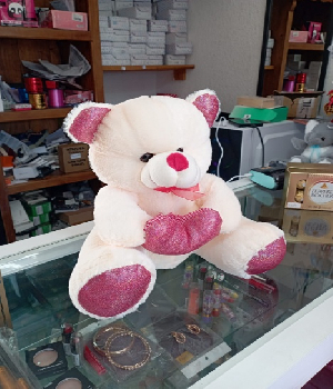 Imagen de Osito de peluche con corazon 30 cms estandar