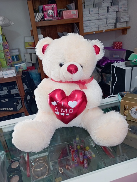 Imagen de Oso de peluche de 40 cms sentado con corazon te amo numero 1