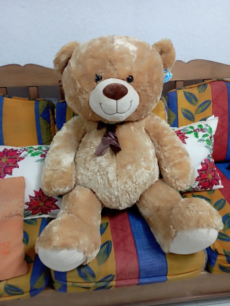 Imagen de Oso de peluche gigante color miel 105 cms  numero 1