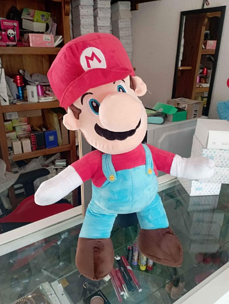 Imagen de Peluche de Mario Bros 55 cms numero 1