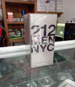 Imagen de Perfume 212 MEN NYC Carolina Herrera 100 ml EDT