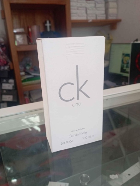 Imagen de Perfume Unisex Ck One de 100 ml Calvin Klein numero 1