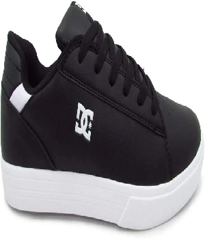 Imagen de Tenis negros para hombres DC SHOES Skate Paseo numero 0