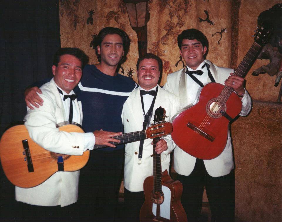 Imagen de Trio Romantico para tus Serenatas y todo tipo de eventos numero 3